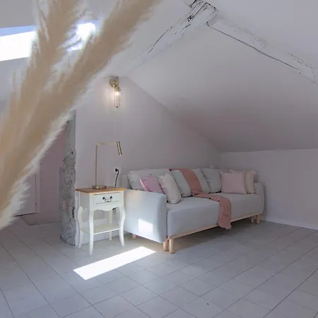 Privatunterkunft 2 Min - Modern At 1 Min To Station - Wifi, Ac Mandello del Lario