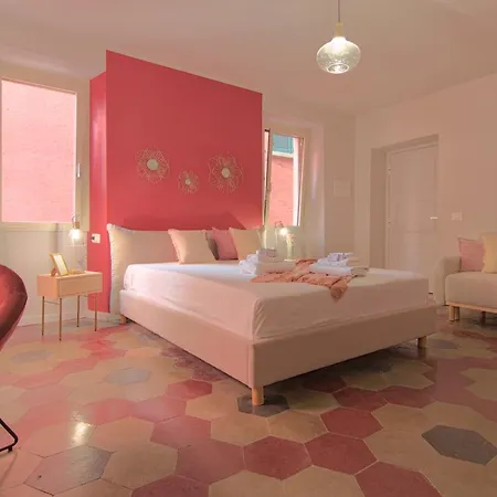 Pansiyon 2 Min - Modern At 1 Min To Station - Wifi, Ac *